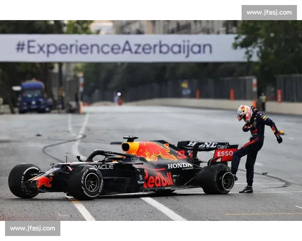 F1赛场红旗风波背后的争议与赛程调整影响分析